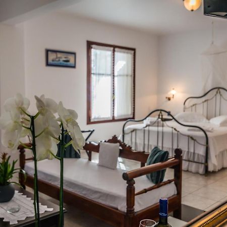 Villa Notos Adámasz Kültér fotó